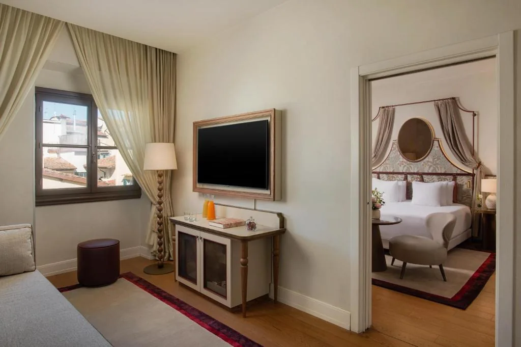Suite — Porta Rossa Hotel Firenze, Colbert Collection