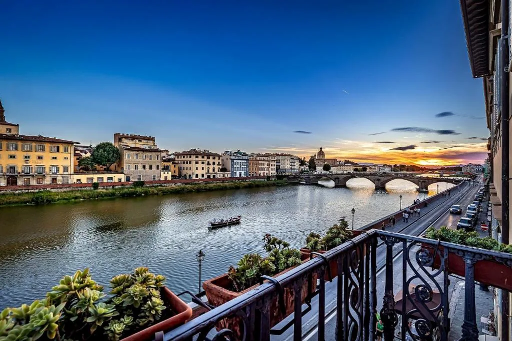 Presidential Suite with Balcony — Il Rivalta – Place of Charme