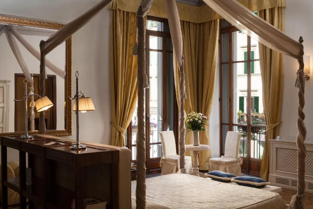 Suite Presidenziale — Hotel Executive