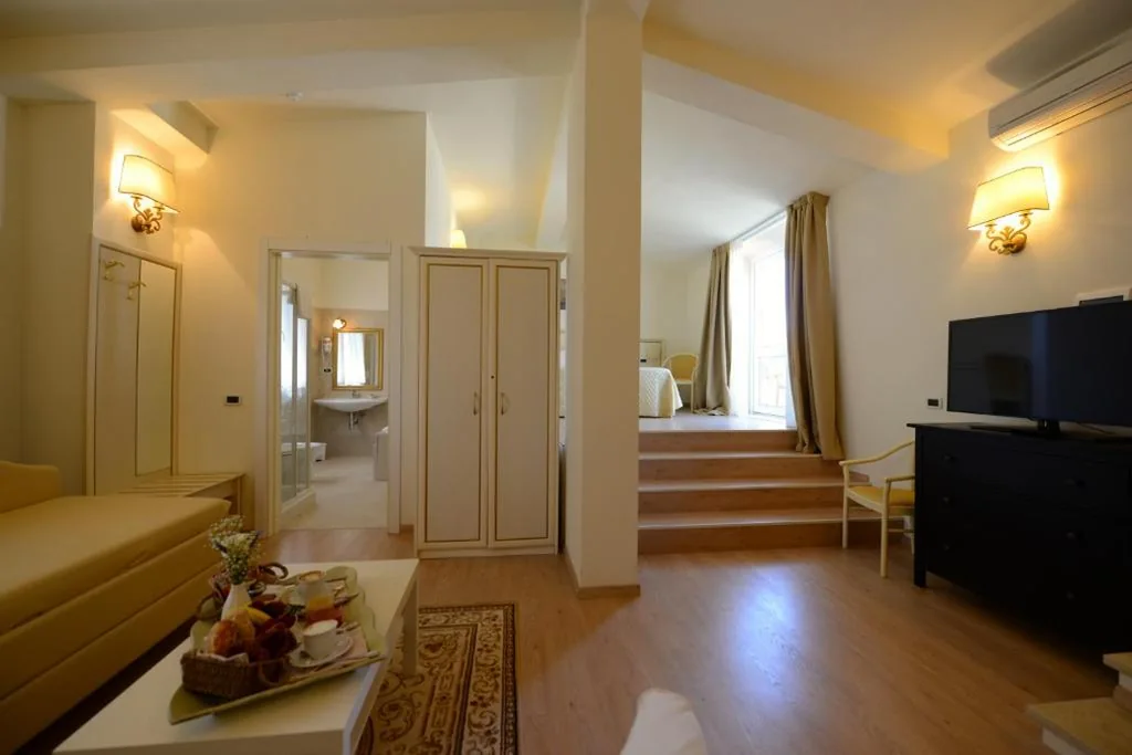 Prestige Suite — Hotel Viscardo