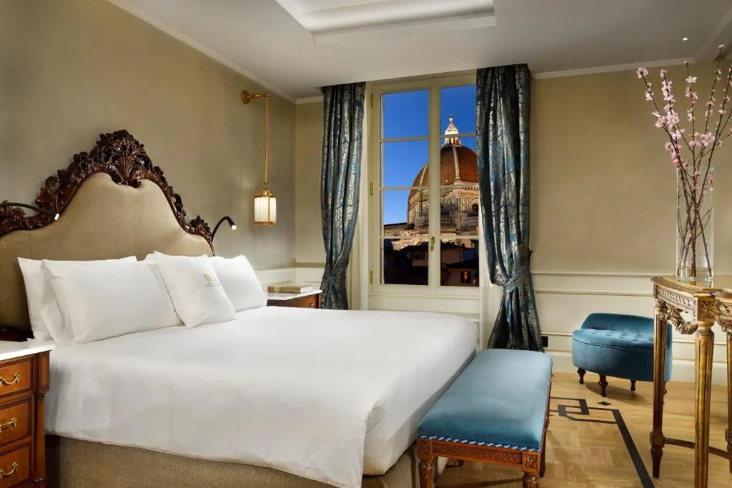 Superior Suite — Palazzo Portinari Salviati Residenza D’Epoca