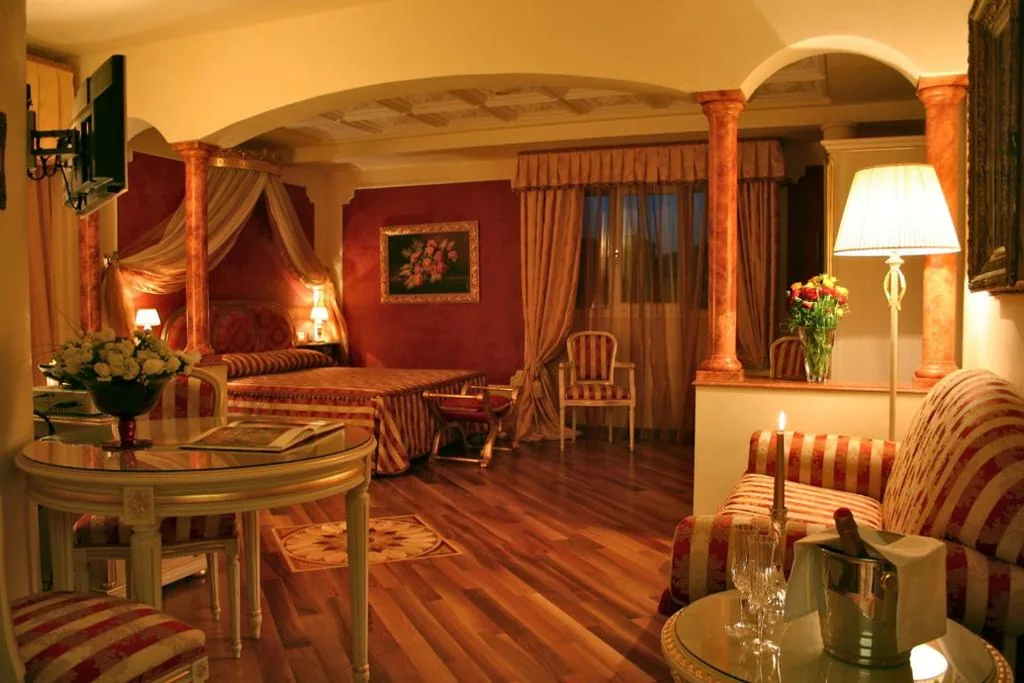 Suite Vasari (2 Adulti) — Hotel Continentale