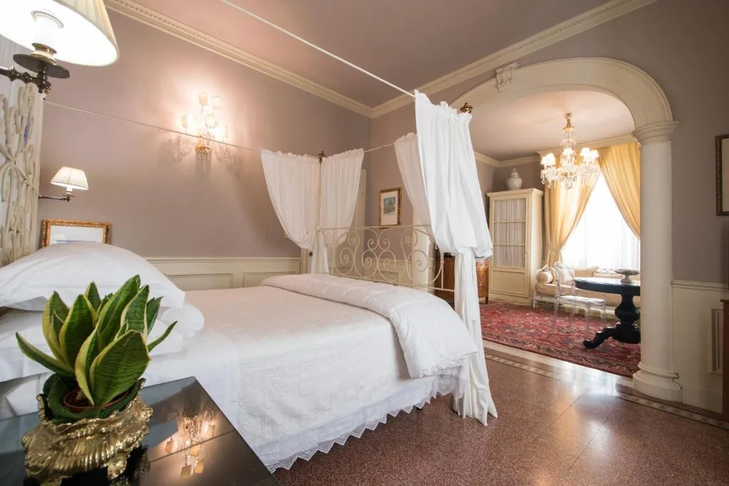 Suite — Villa Le Magnolie