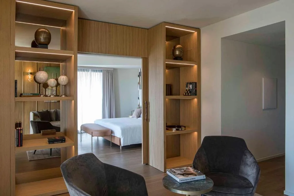 Suite with River View and One-time SPA access — Columbus Urban Resort