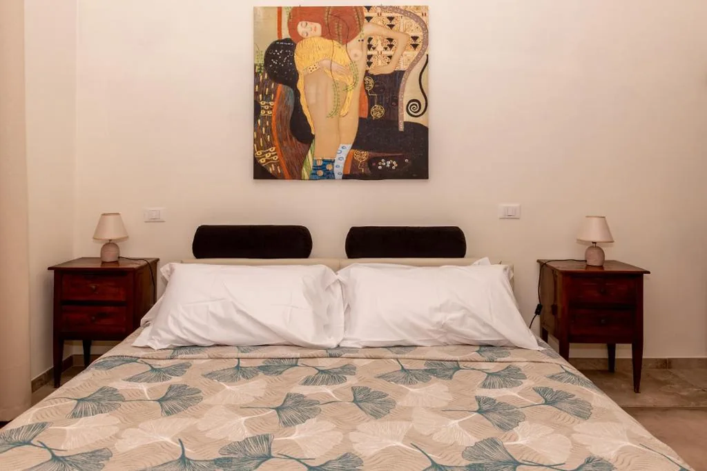 Suite900-King Room with Living Area & Private Bath
