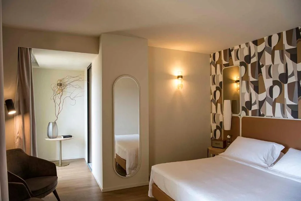 Superior Double or Twin Room with One-time SPA access — Columbus Urban Resort