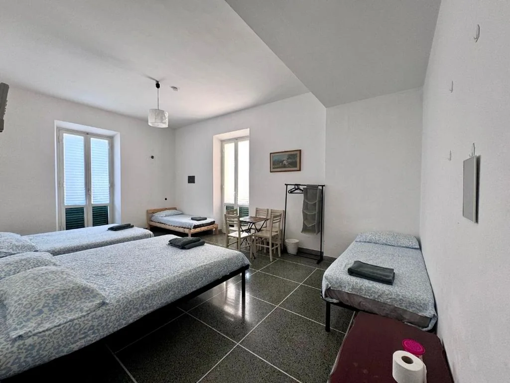 THE SHUTTLE ROOMS – al porto – fortezza – vicino Prefettura