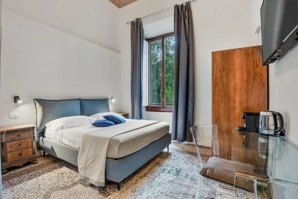 Three Rooms D’AZEGLIO 12