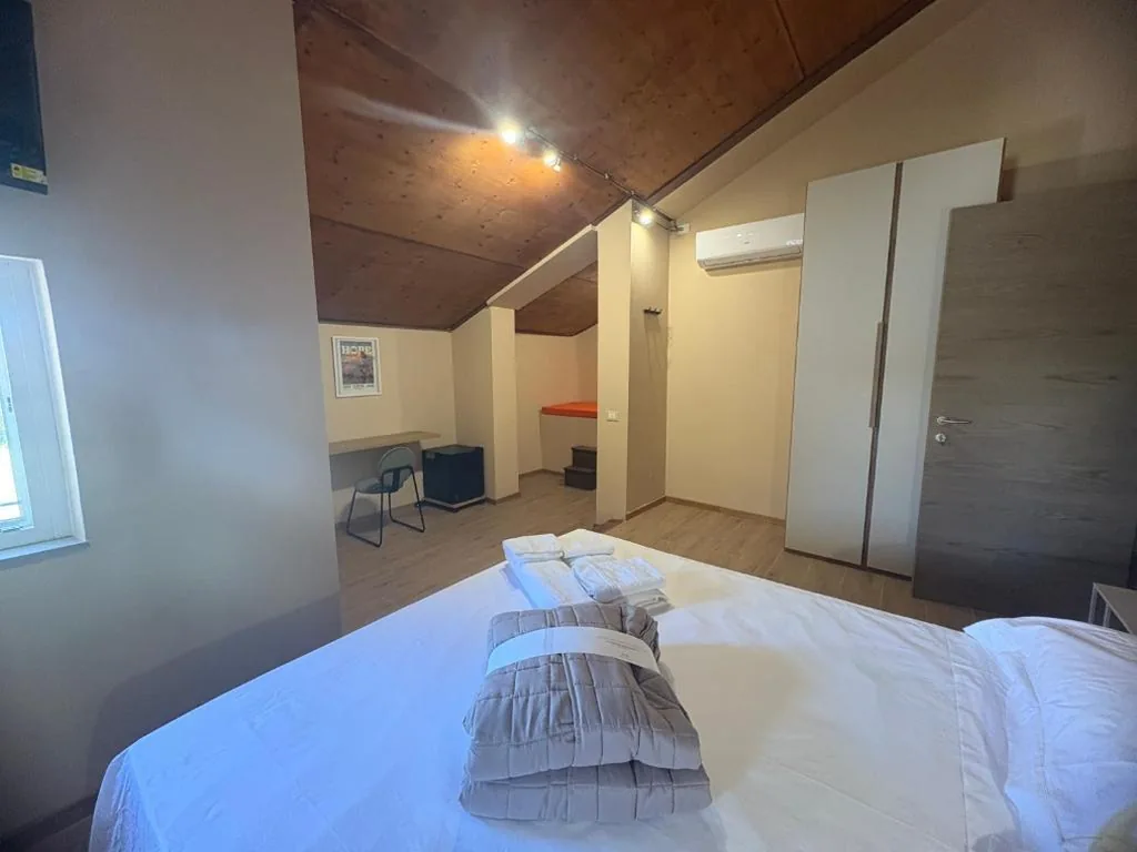 UGO Luxury Rooms