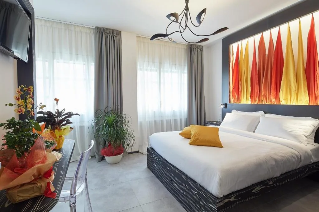 Via Roma 25 Bed&Breakfast