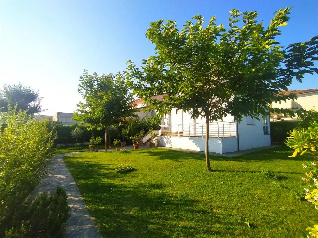Villa con Vista Giardino — Villa la Bouganville