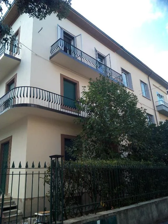 Villa Giove alla stazione – Prato — foto 4