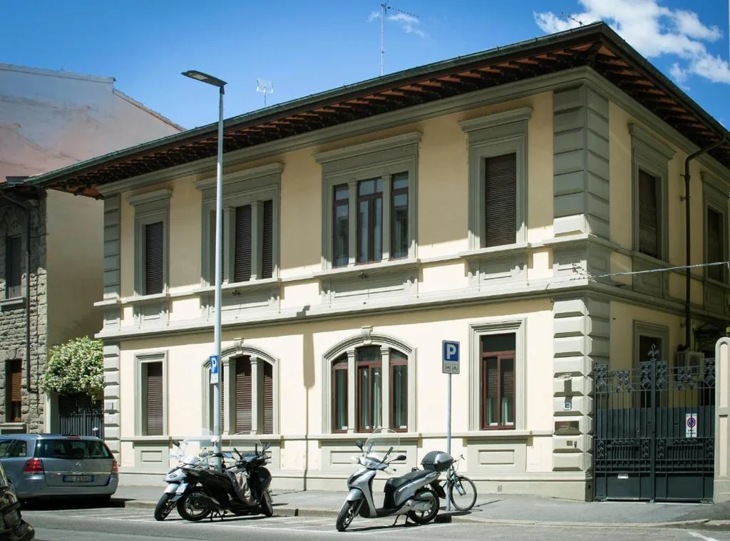 Villa Superior — Villino Fiorentino