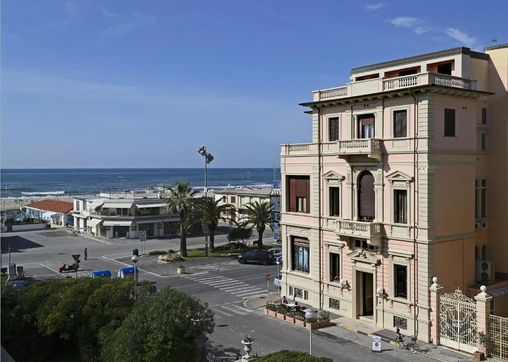 Villa Tina Hotel — foto 4