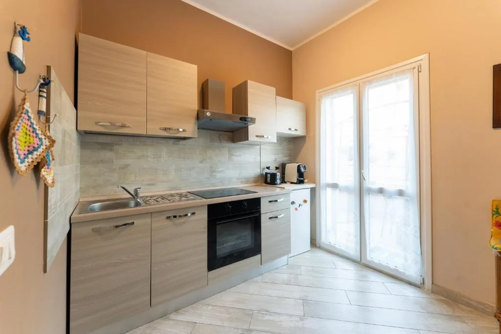 tra il borgo e il mare — foto 8