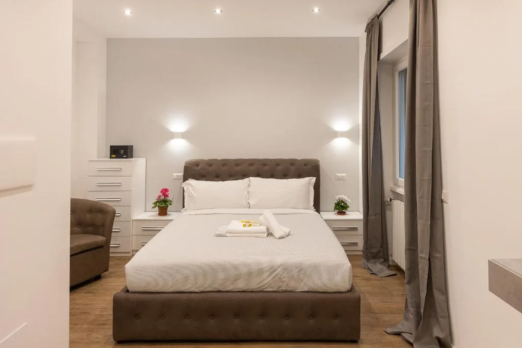 TRASTEVERE PALACE GUEST House