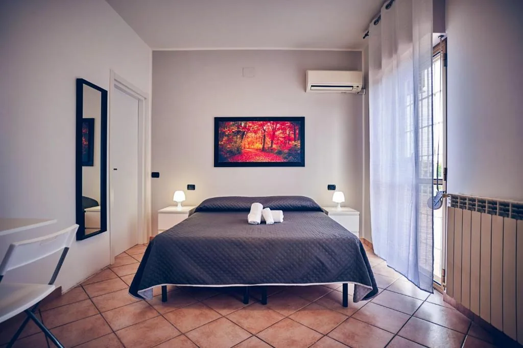 Travelershome 7Metri Ciampino GuestHouse