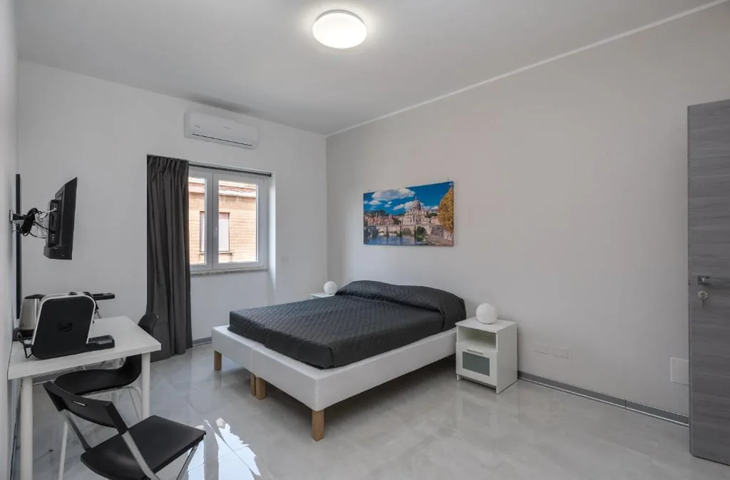 Travelershome Ciampino Airport GuestHouse 600m to Airport ottimo per chi viaggia in auto — foto 7
