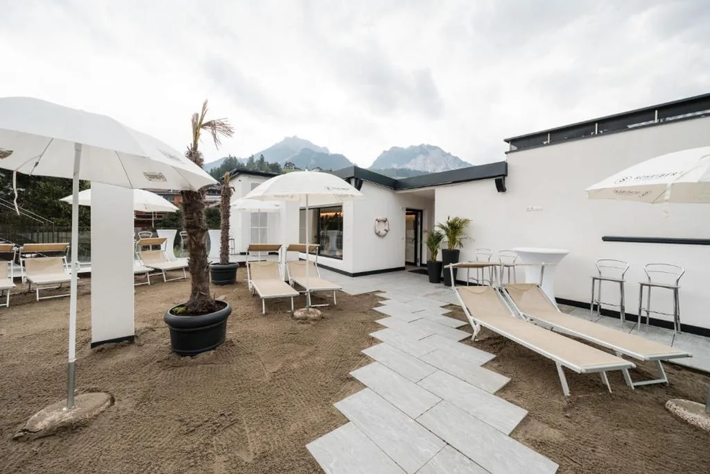Al Plan, A mountain moving hotel — foto 4