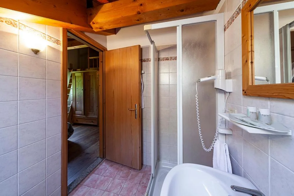 Albergo Lozen — foto 3