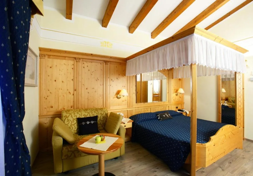 Alexander Hotel Alpine Wellness Dolomites