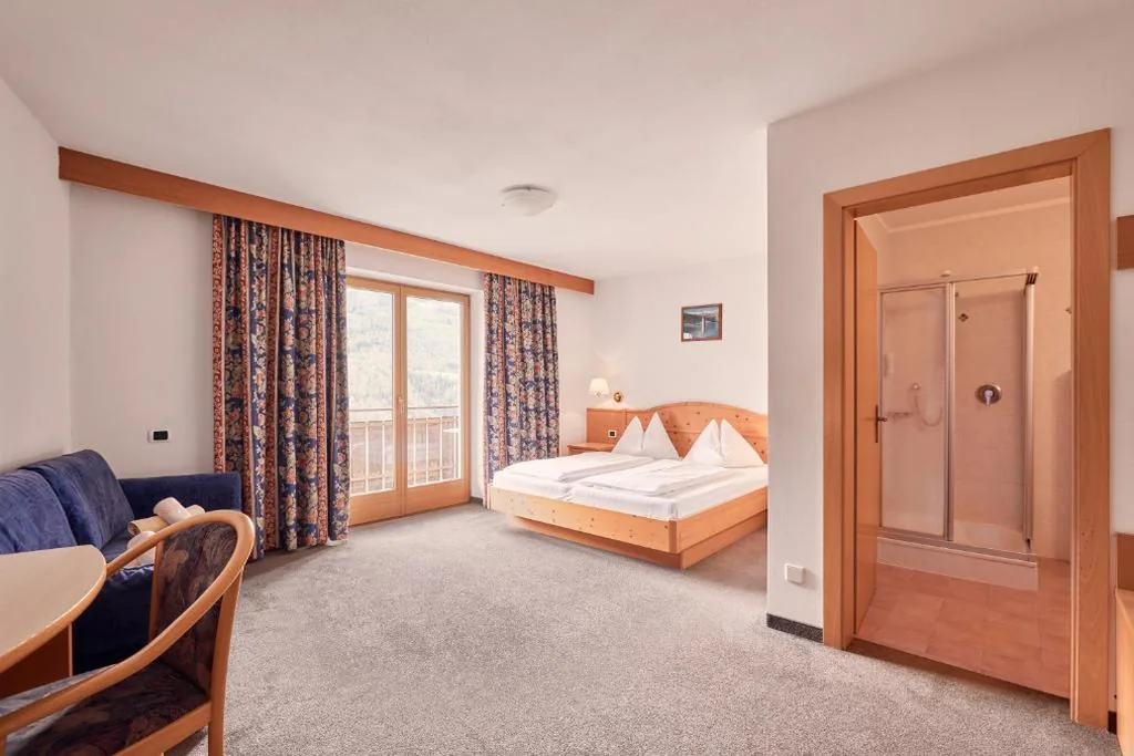 Large Double Room — Ferienpension Zummüllerhof