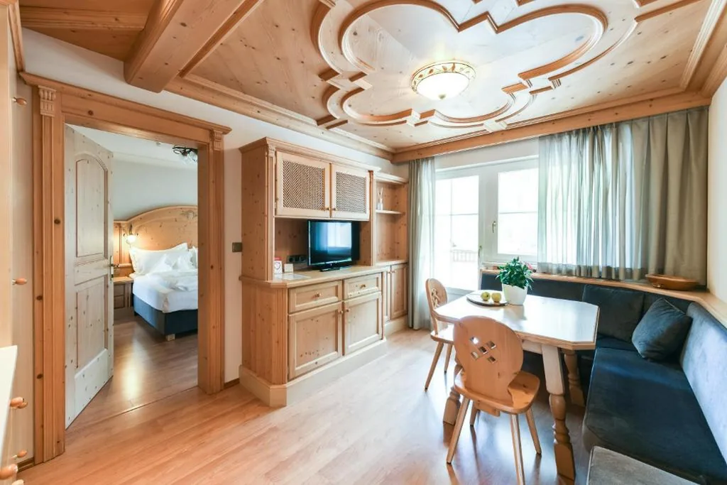 1-Bedroom Apartment (2 Adults) — Wellness Residence Villa Leck