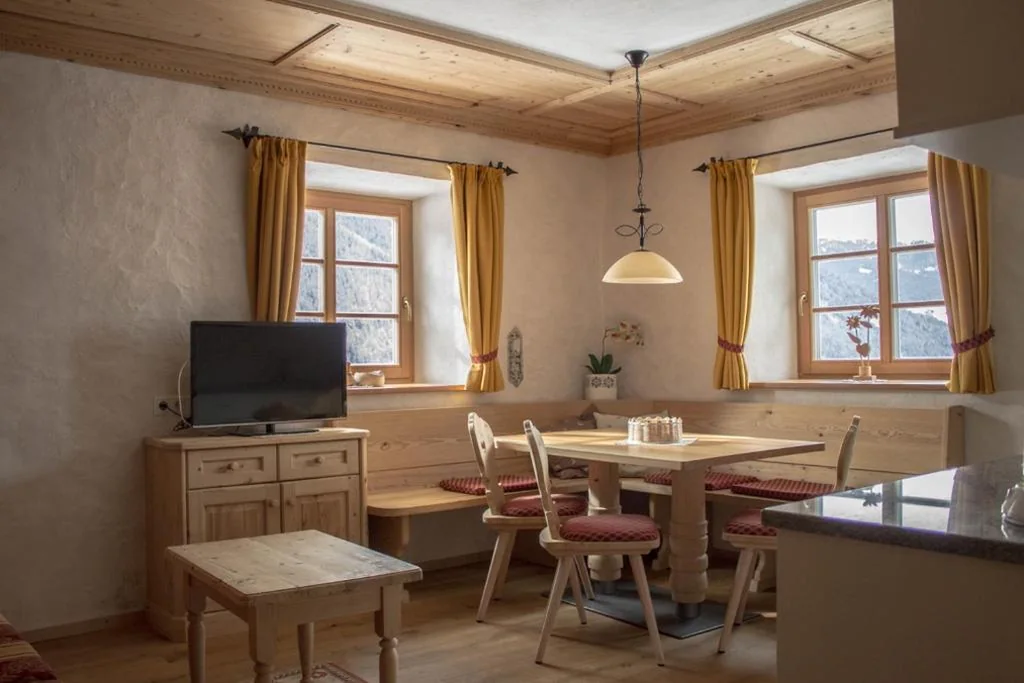 1-Bedroom Apartment — B&B Ciastel