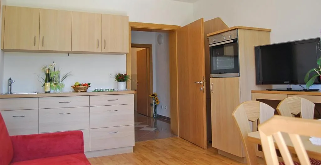 One-Bedroom Apartment — Gasthof Weidmannshof