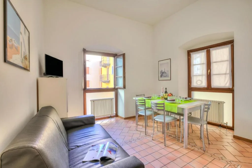 Apartment with 2 Bedrooms 1 — Casa Alpino