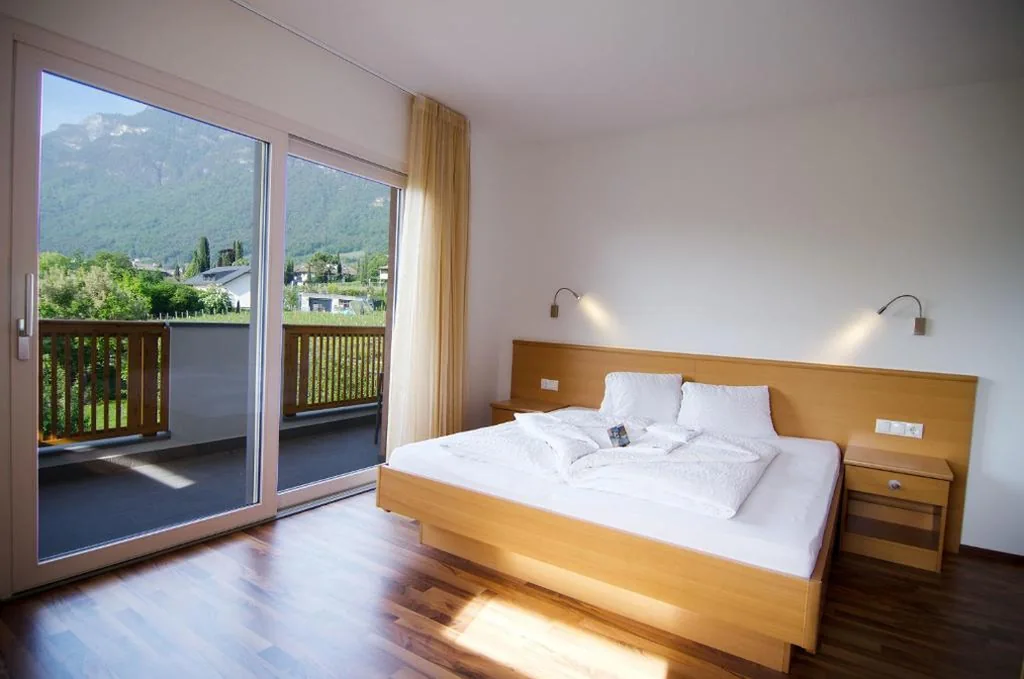 Appartamento con 2 Camere da Letto e Balcone (4 Adulti) — Garni Hotel Peterlinhof