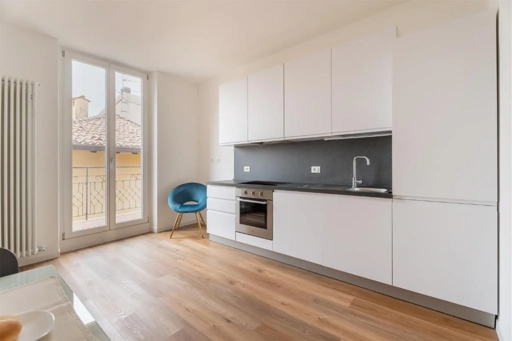 Appartamento con 2 Camere da Letto e Balcone — GARDA LIVING APARTMENTS Torbole