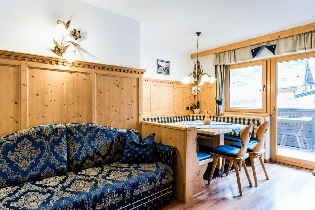 Appartamento con 2 Camere da Letto e Balcone — Garni Hotel and Apartments Wildbach