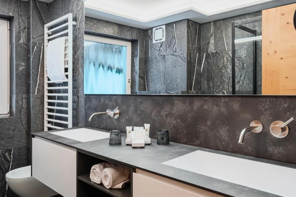 Appartamento con 2 Camere da Letto e Balcone — Residence Isabell