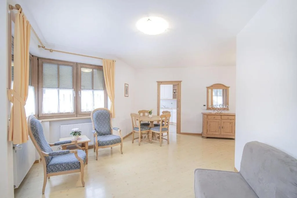 Appartamento con 2 Camere da Letto — Hotel & Residence Rose