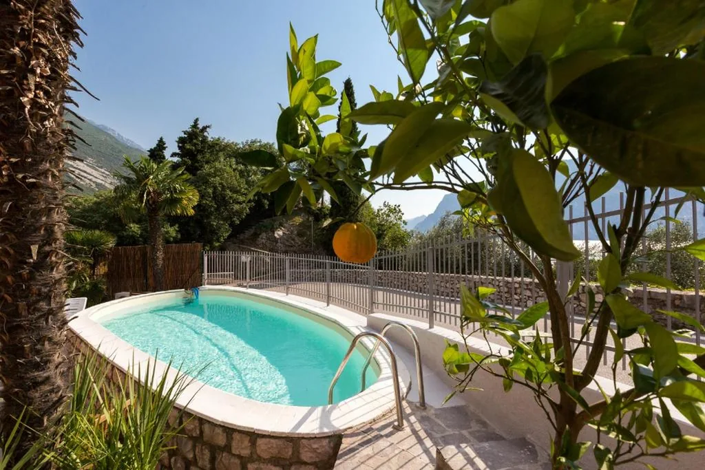 Appartamento con 2 Camere da Letto - Piano Terra — Villa Fiore