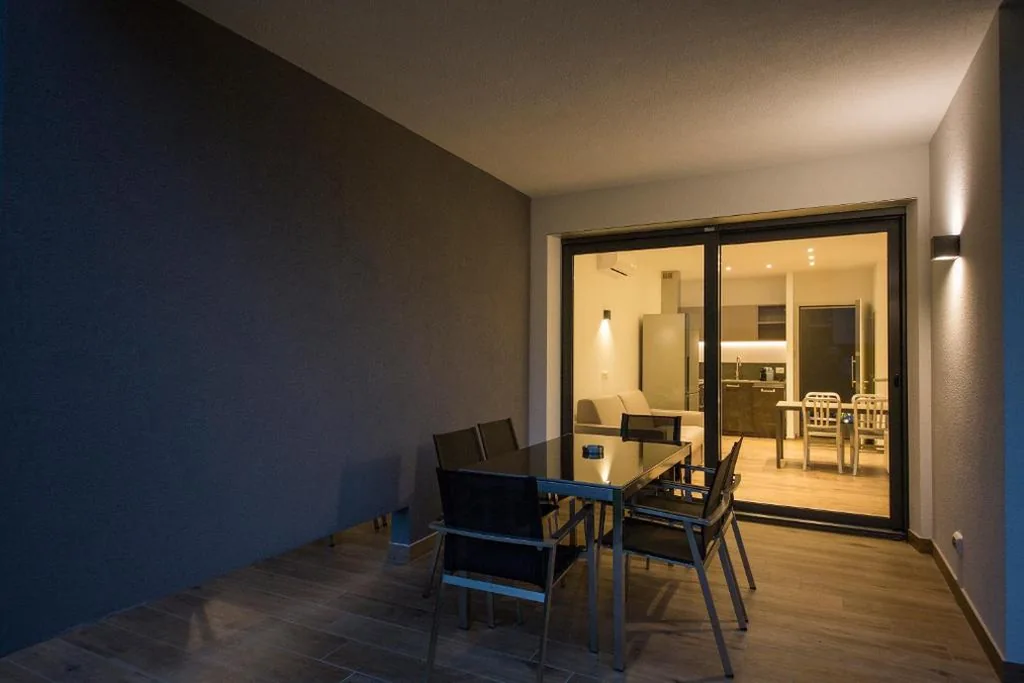 Appartamento con 2 Camere da Letto — Riva Lake Lodge
