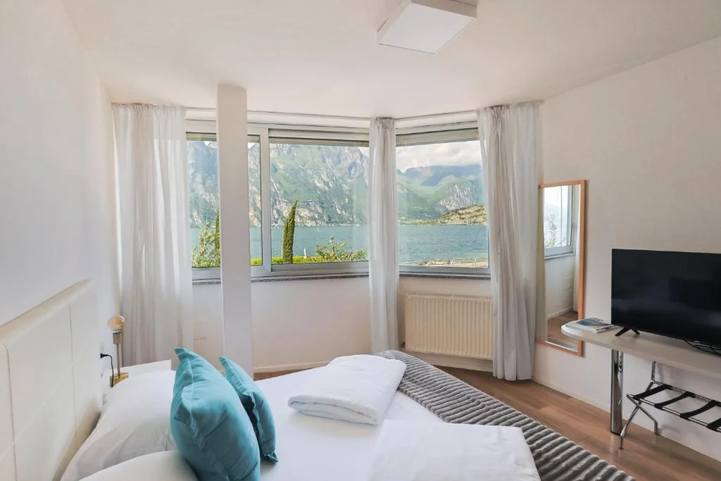 Two-Bedroom Apartment — Torbole Aparthotel