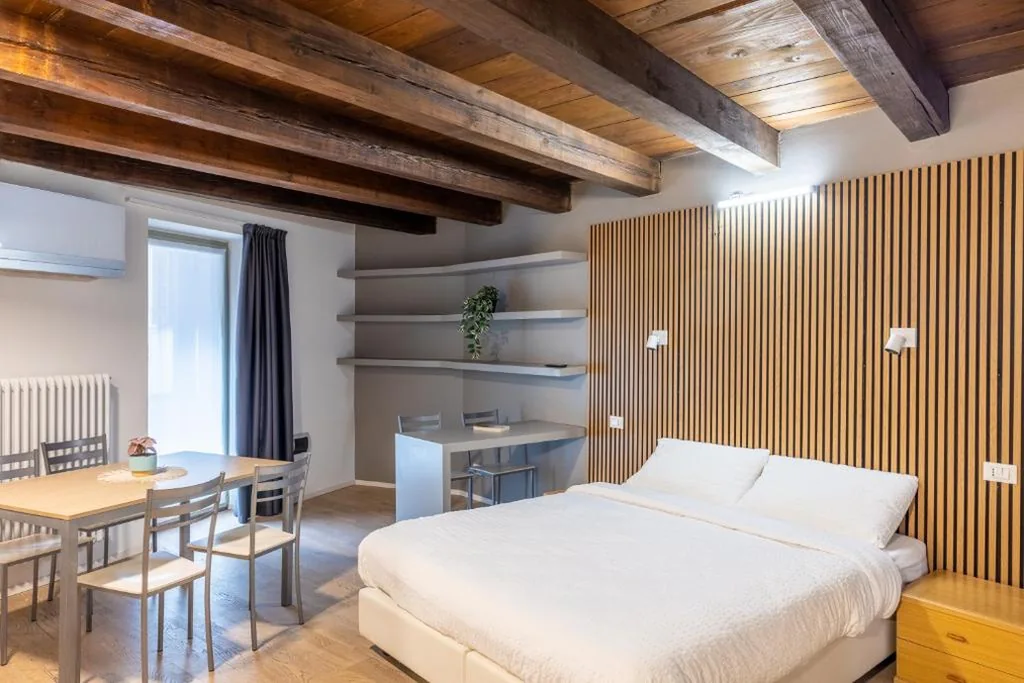 Appartamento con 3 Camere da Letto e con Balcone — Le Meridiane City Rooms In Trento