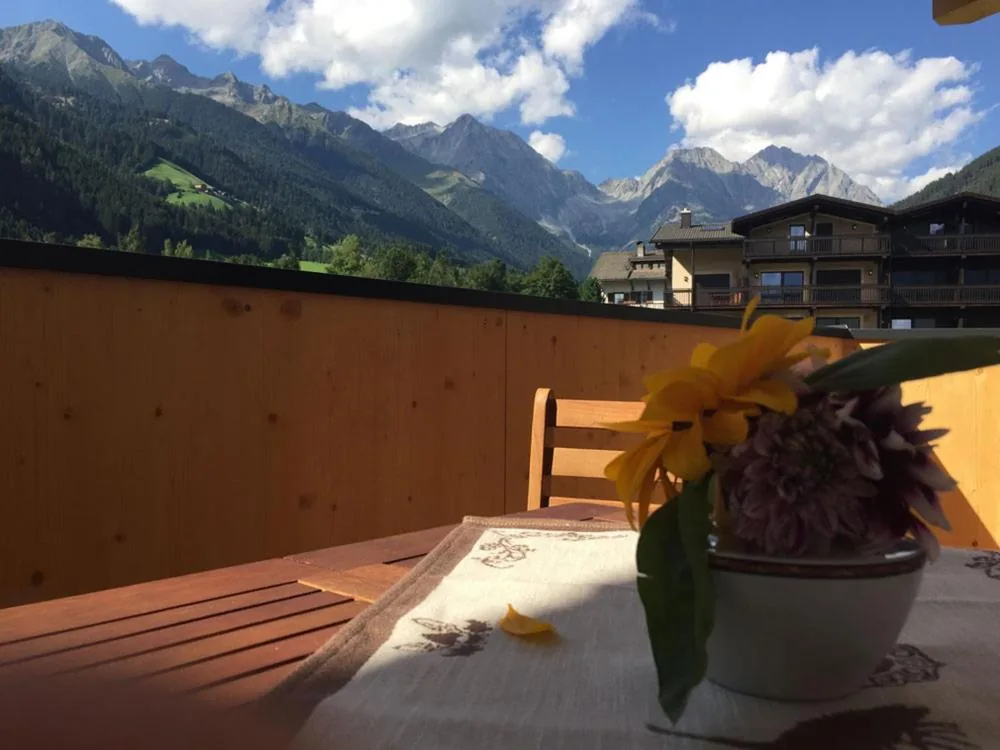 Appartamento con Balcone — Apartments Sankt Walburg