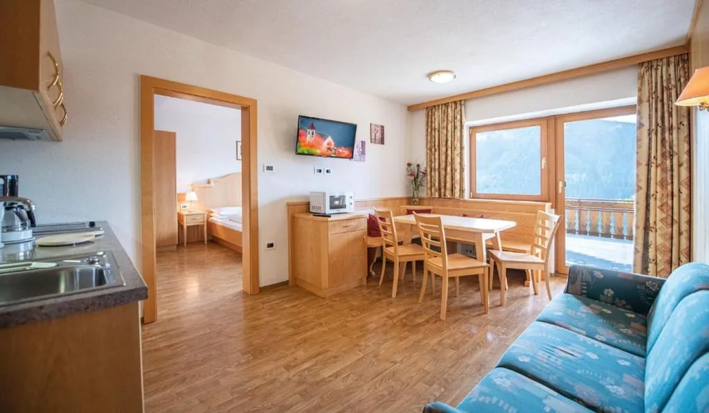 Appartamento con Terrazza — MOUNTAIN RESIDENCE ALPENHOF – company Hotel Alpenhof KG sas der Gasser Renate