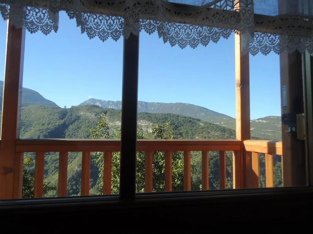 Appartamento con Vista e Balcone — Appartamenti Camere Agritur Masi Brenta