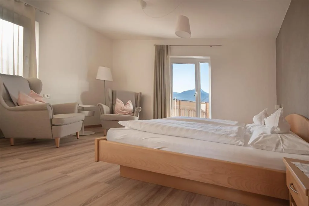 Apartment with Mountain View — Garni Hotel Walburg