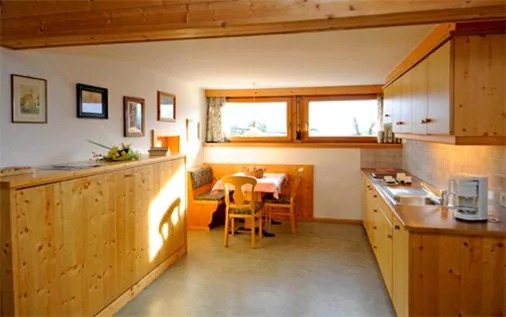 Appartamento con Vista Montagna — Pension Laurin