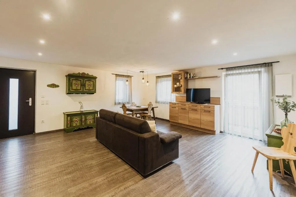 Appartamento Familiare con 1 Camera da Letto — TANOVINUM Apartments