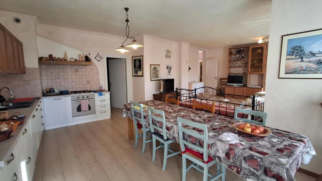 Appartamento Familiare con 2 Camere da Letto e Vista — B&B Al Larice