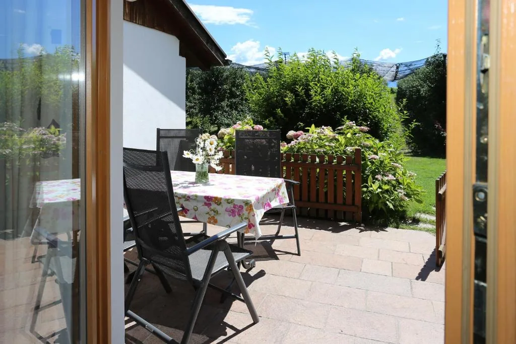 Garden Apartment — Appartements Weisshauserhof