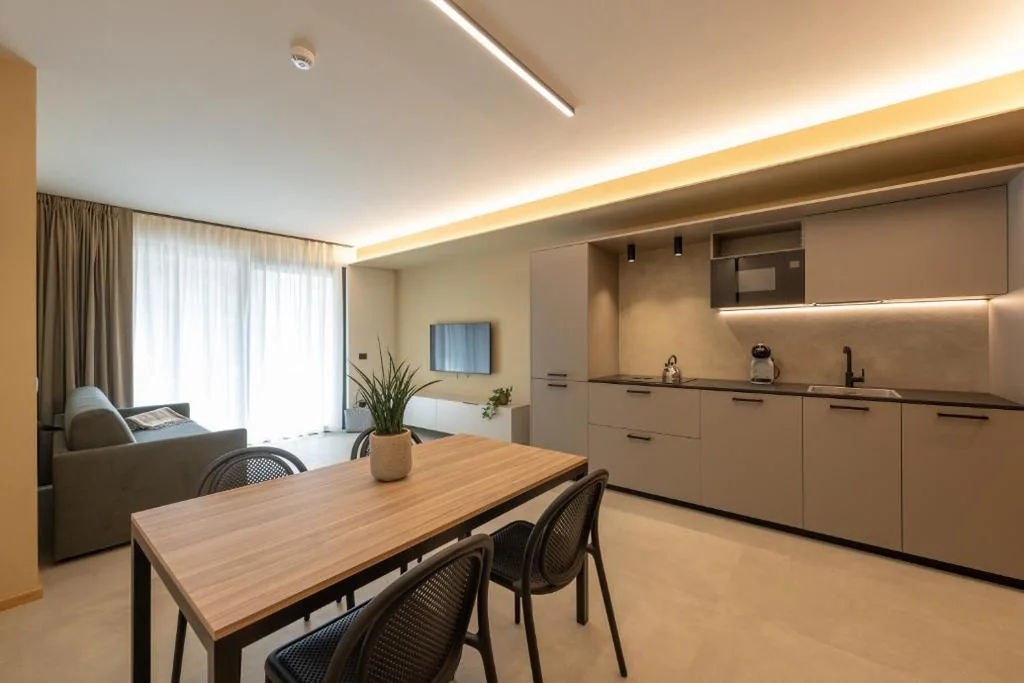 Appartamento - Piano Terra — Etra Suites & Apartments