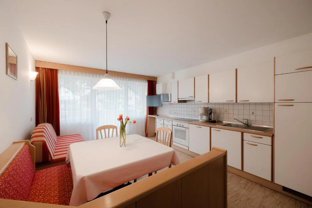 Appartamento Standard con 2 Camere da Letto e con Balcone — Apartment Hotel Elvis