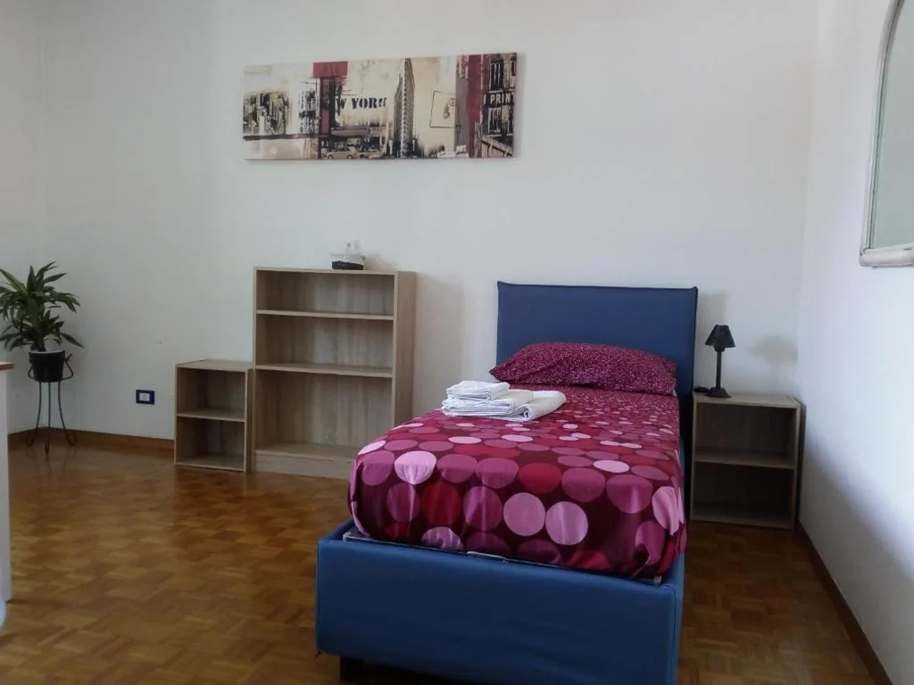 B&B Taramelli – garage per bici o 2 moto — foto 6